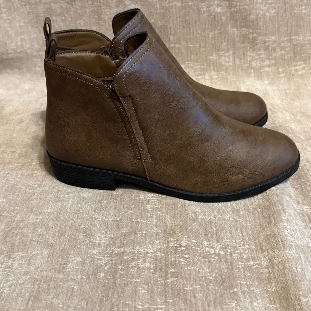 Comfort by Alexis Bendel Brown Ankle Booties